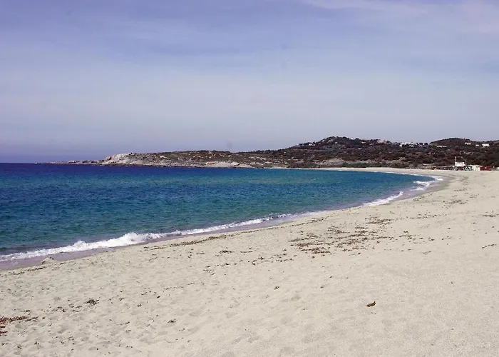 2 Bedroom Awesome In Algajola (Corsica)